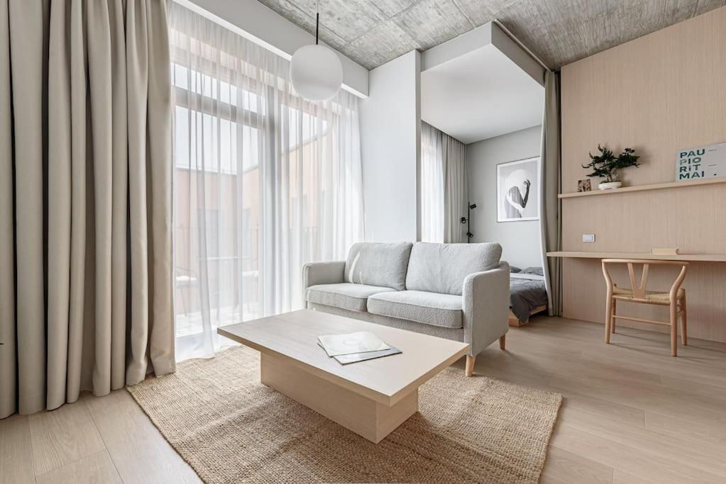 Cozy Japanese Oasis With Balcony, Gramophone, Netflix Apartment Vilnius Exterior photo
